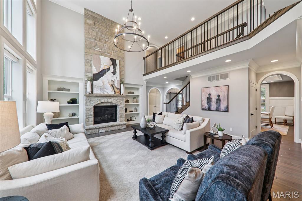 Lone Pine Woods One - Residential