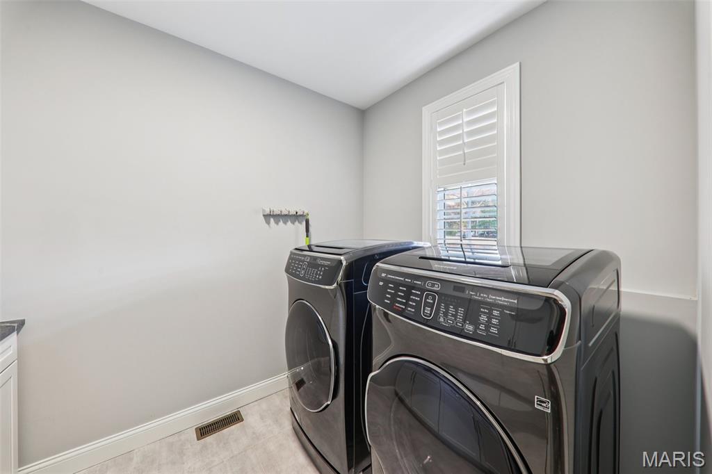 Lone Pine Woods One - Residential