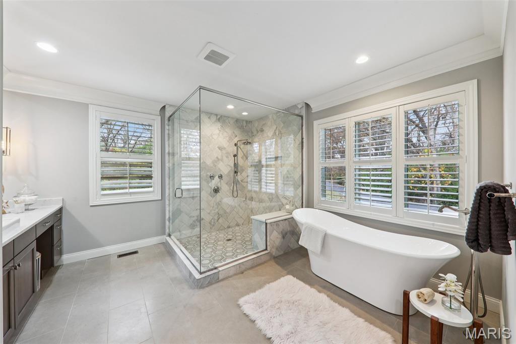 Lone Pine Woods One - Residential