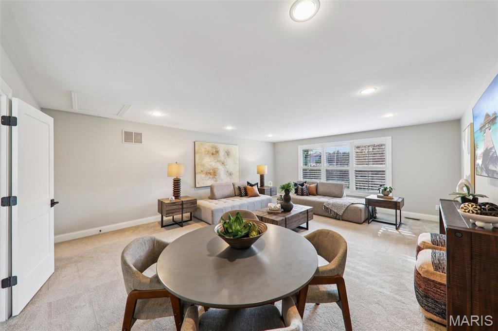 Lone Pine Woods One - Residential