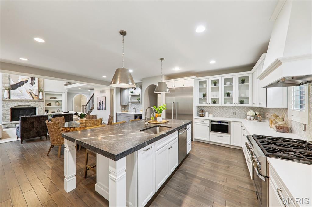 Lone Pine Woods One - Residential