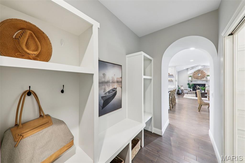 Lone Pine Woods One - Residential