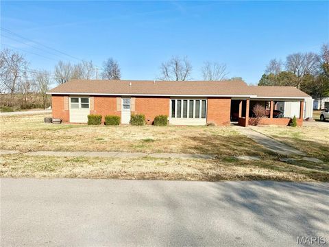 Photo of 15263 County Road 604, Dexter, MO 63841 (MLS # 25078914)