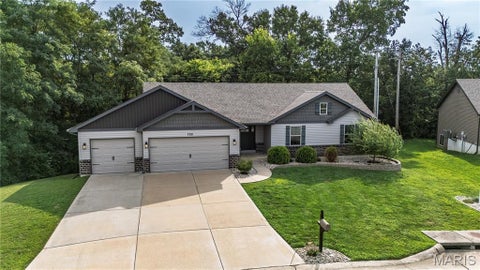 Tiny photo for 730 Glen Eagle Drive, Troy, MO 63379 (MLS # 26052099)