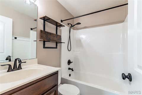 Tiny photo for 730 Glen Eagle Drive, Troy, MO 63379 (MLS # 26052099)
