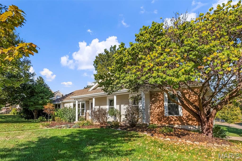 Photo of 445 Mason Ridge Drive, Unincorporated, MO 63304 (MLS # 26066539)