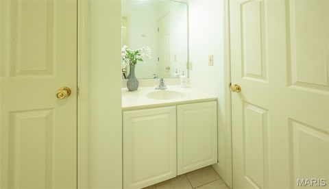 Tiny photo for 17651 Westhampton Woods Drive, Wildwood, MO 63005 (MLS # 26011132)