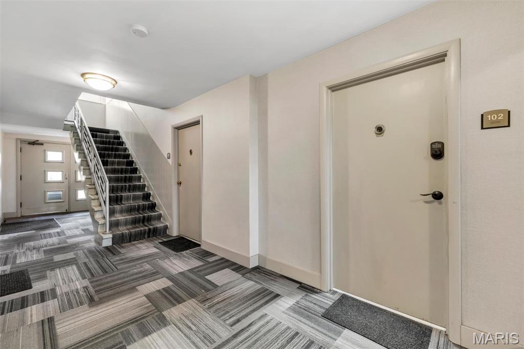 Delcrest Condo - Residential