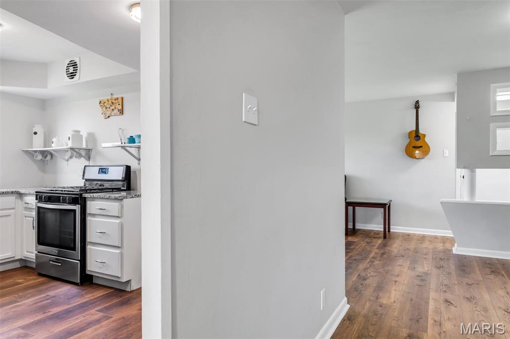 Delcrest Condo - Residential