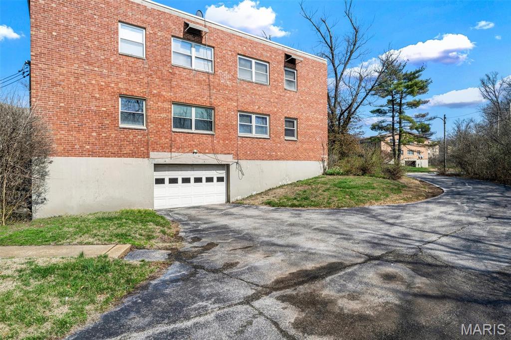 Delcrest Condo - Residential