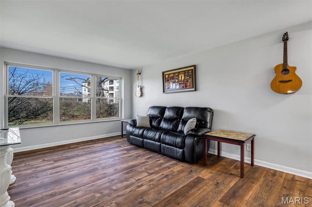 Delcrest Condo - Residential