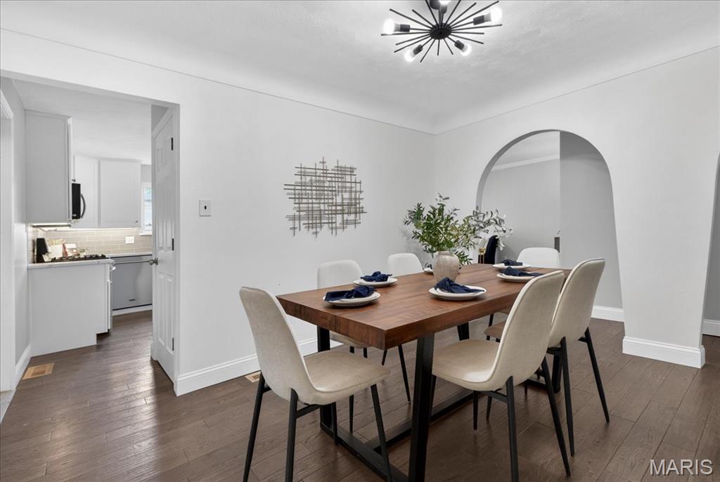 Peyton Place - Residential