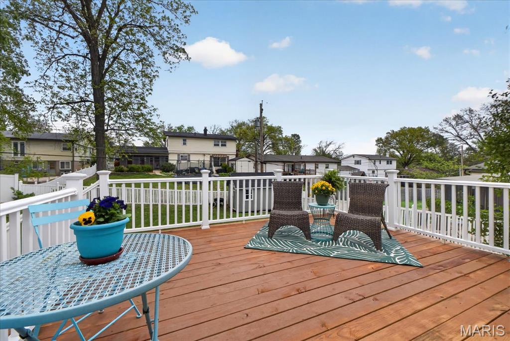 Peyton Place - Residential