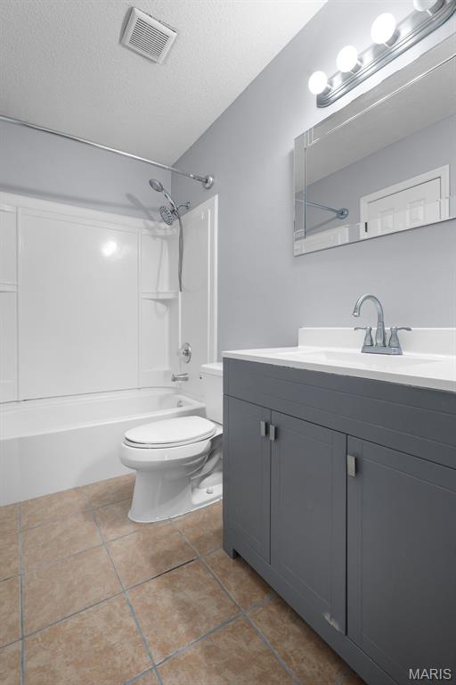 Brentwood Forest Condo Ph One - Residential