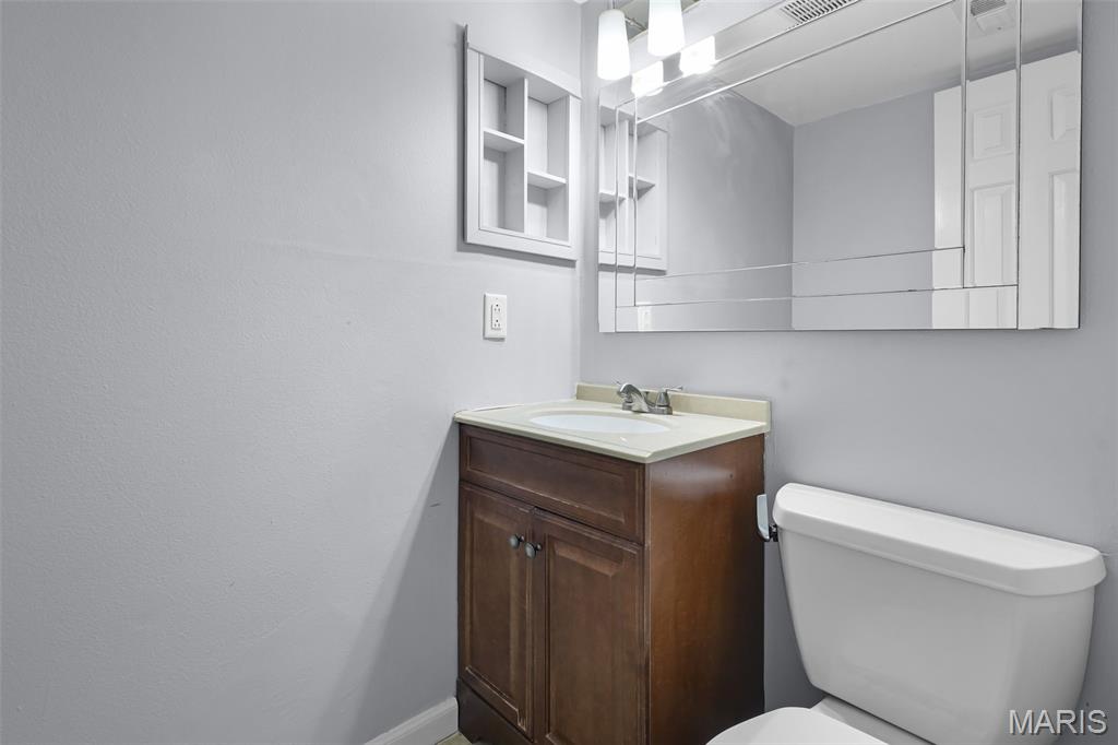 Brentwood Forest Condo Ph One - Residential