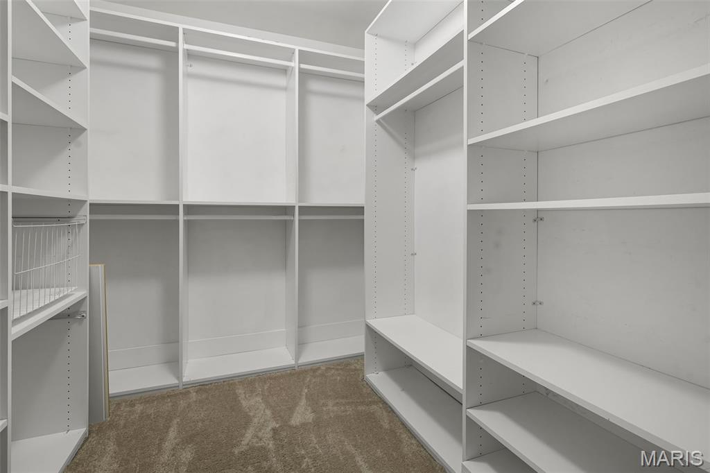 Brentwood Forest Condo Ph One - Residential