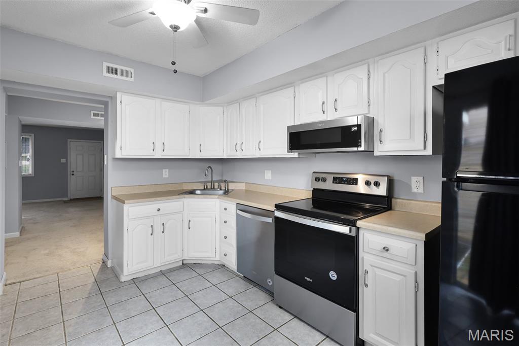 Brentwood Forest Condo Ph One - Residential