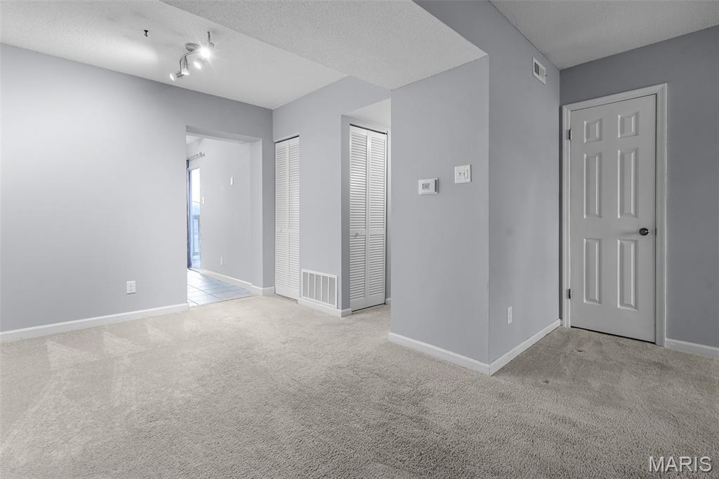 Brentwood Forest Condo Ph One - Residential