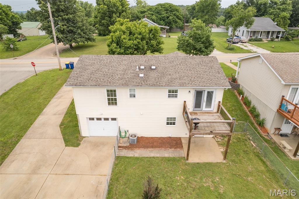 De Soto, Missouri 63020, United States, 3 Bedrooms Bedrooms, ,3 BathroomsBathrooms,Residential,Pending,150910