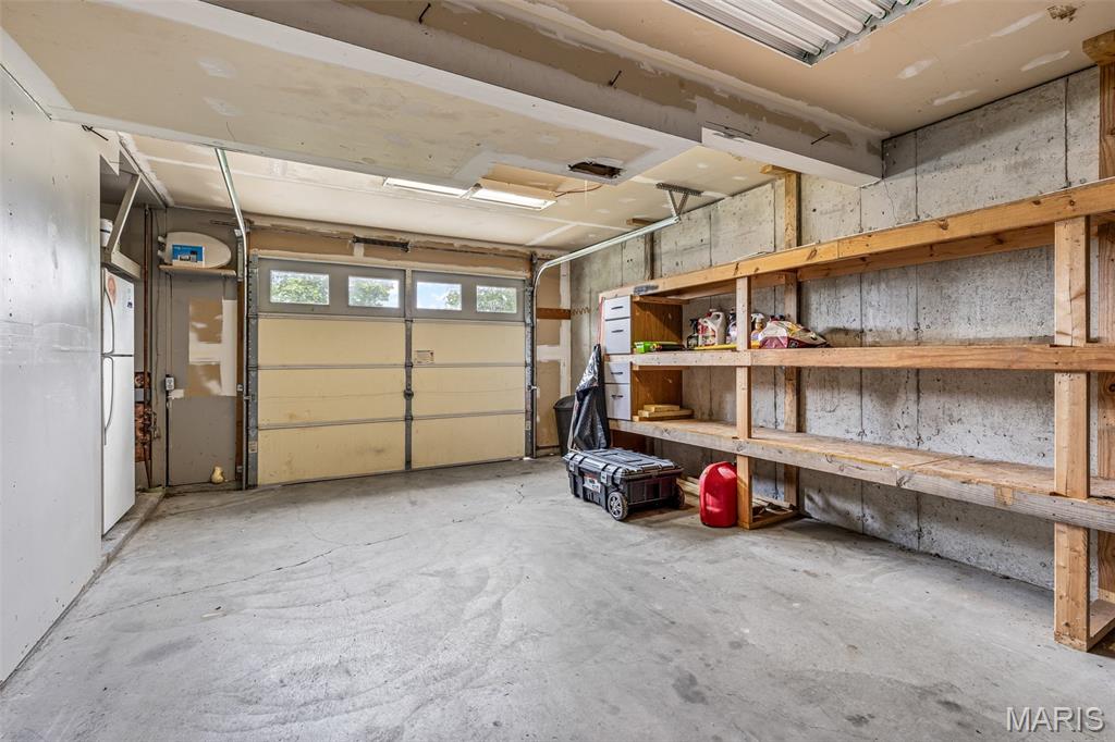 De Soto, Missouri 63020, United States, 3 Bedrooms Bedrooms, ,3 BathroomsBathrooms,Residential,Pending,150910