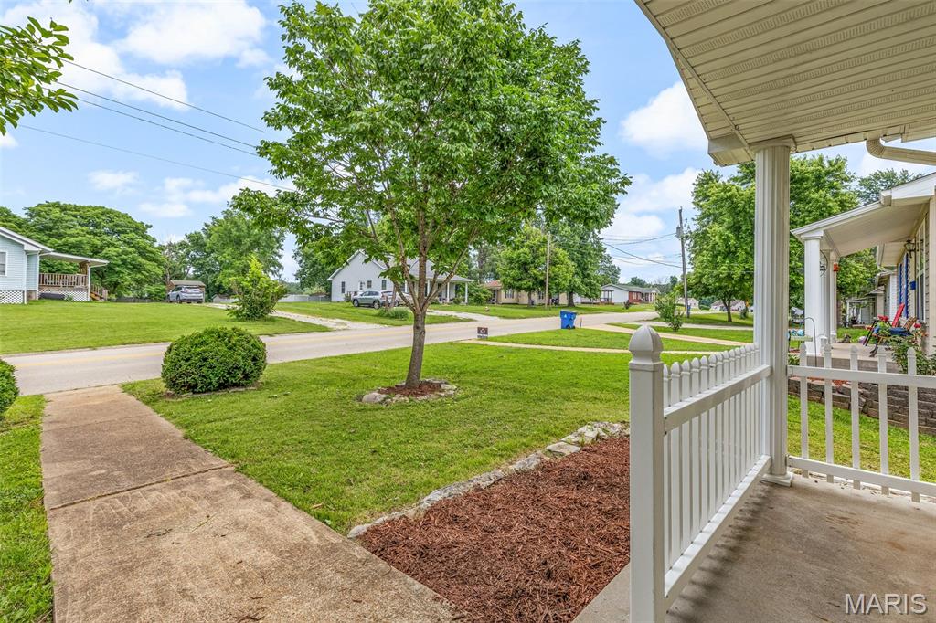 De Soto, Missouri 63020, United States, 3 Bedrooms Bedrooms, ,3 BathroomsBathrooms,Residential,Pending,150910