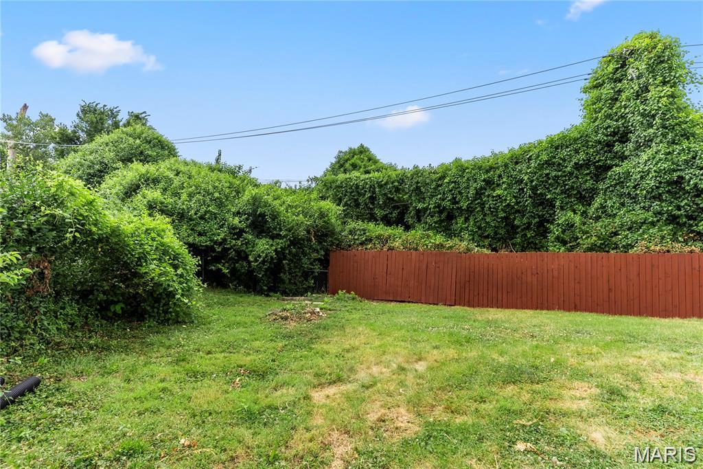 St Louis, Missouri 63123, United States, 4 Bedrooms Bedrooms, ,2 BathroomsBathrooms,Residential,Active,253503