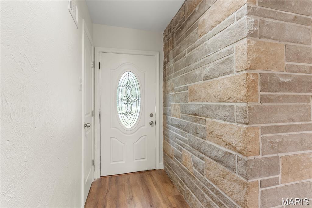 St Louis, Missouri 63123, United States, 4 Bedrooms Bedrooms, ,2 BathroomsBathrooms,Residential,Active,253503