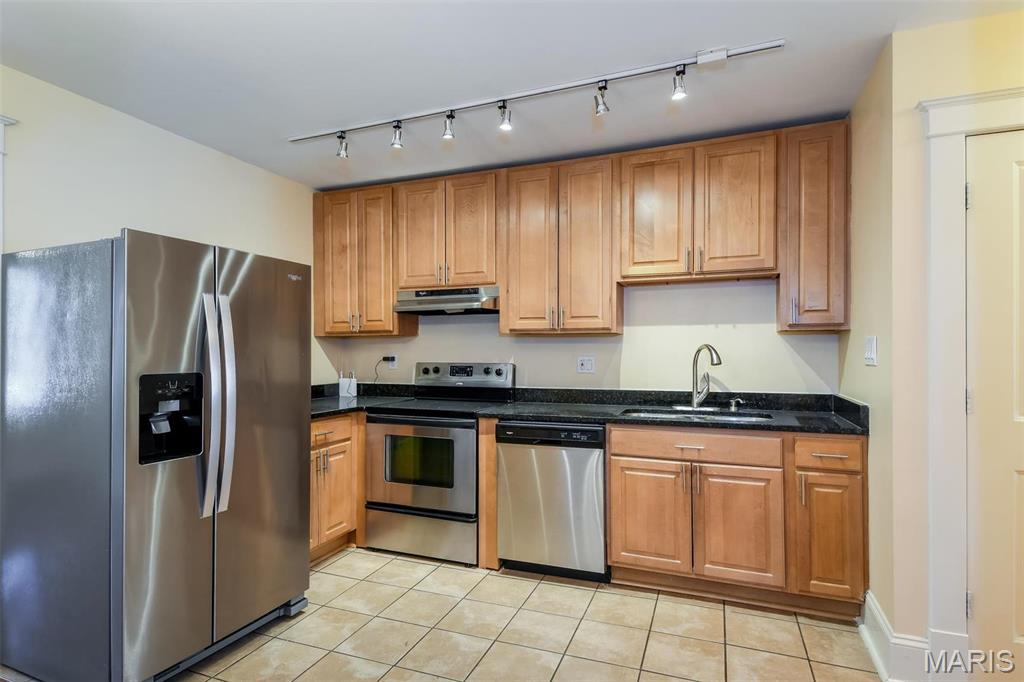 McRee Place - Residential Income