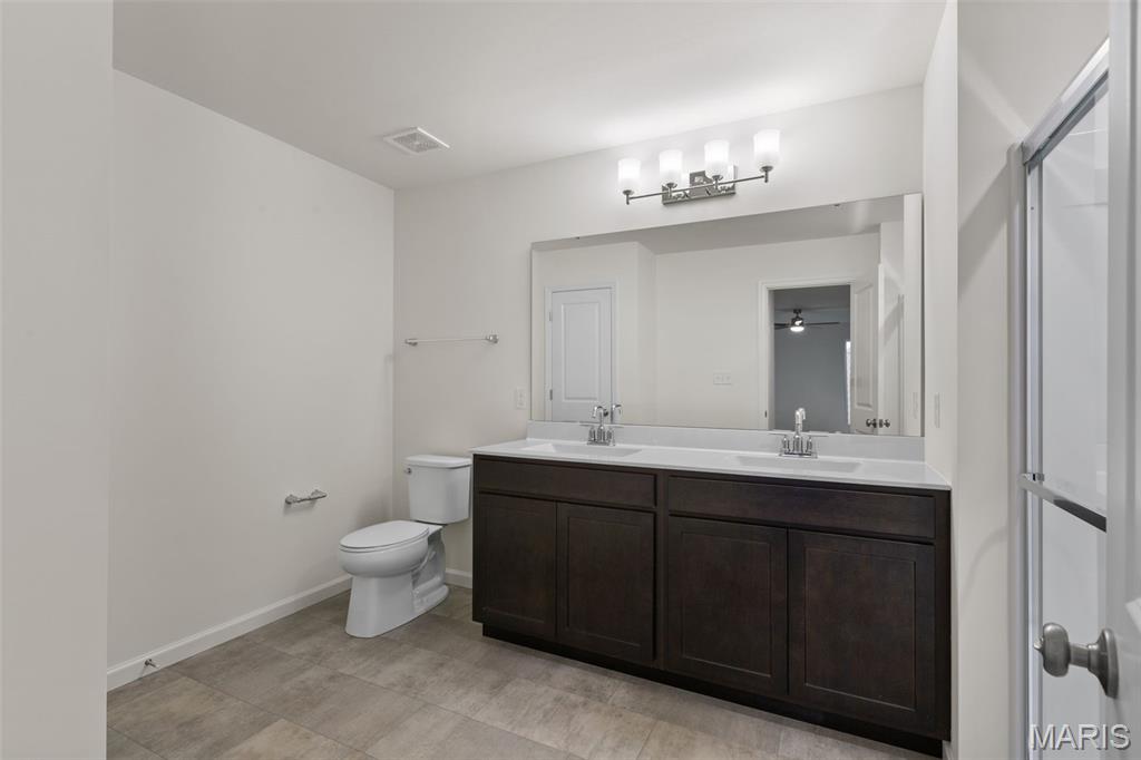 Polo Grounds Manors 11 - Residential