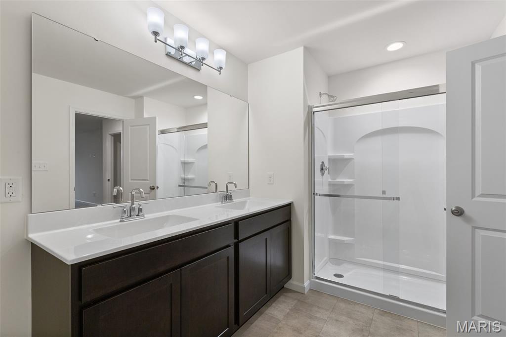 Polo Grounds Manors 11 - Residential