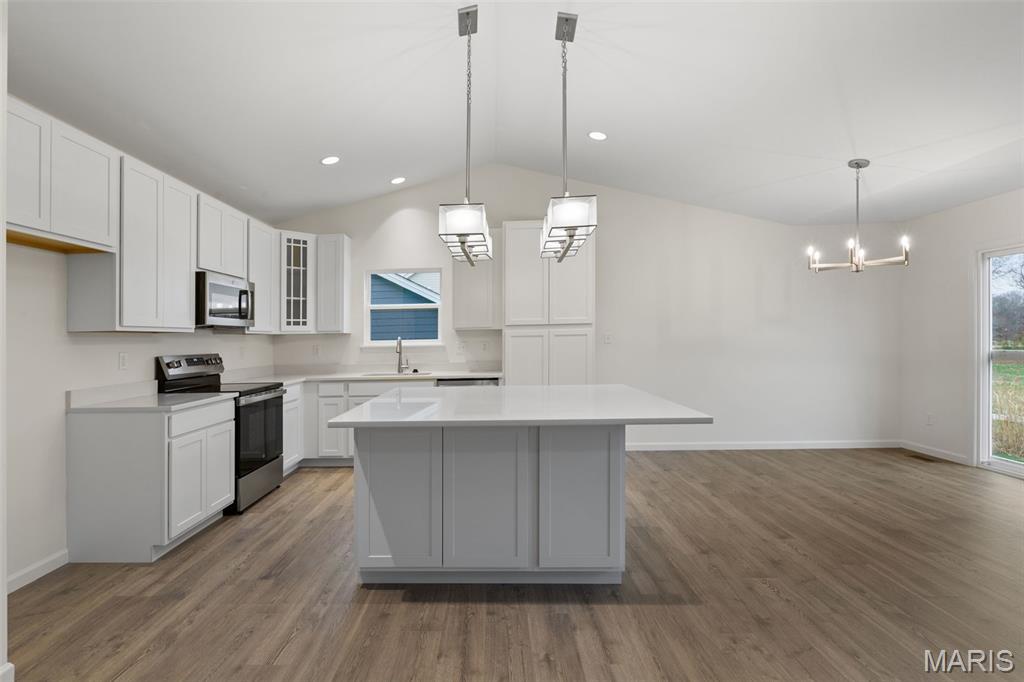 Polo Grounds Manors 11 - Residential