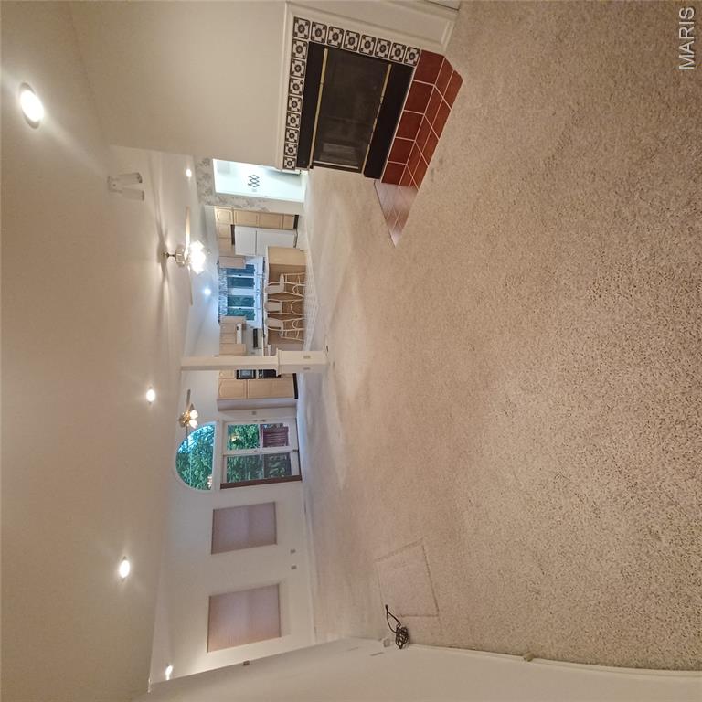 Orchard Lakes View - Residential