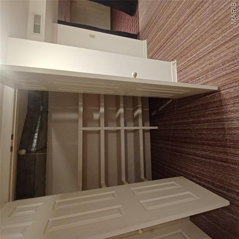 Orchard Lakes View - Residential