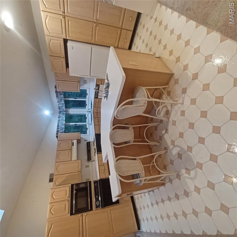 Orchard Lakes View - Residential