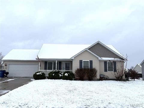 Photo of 1025 Oakmont Lane, Union, MO 63084 (MLS # 25075775)