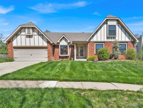 Photo of 16773 Babler View Drive, Wildwood, MO 63011 (MLS # 26019552)