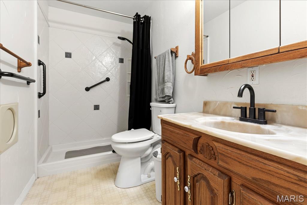 J&J Autoplex - Residential