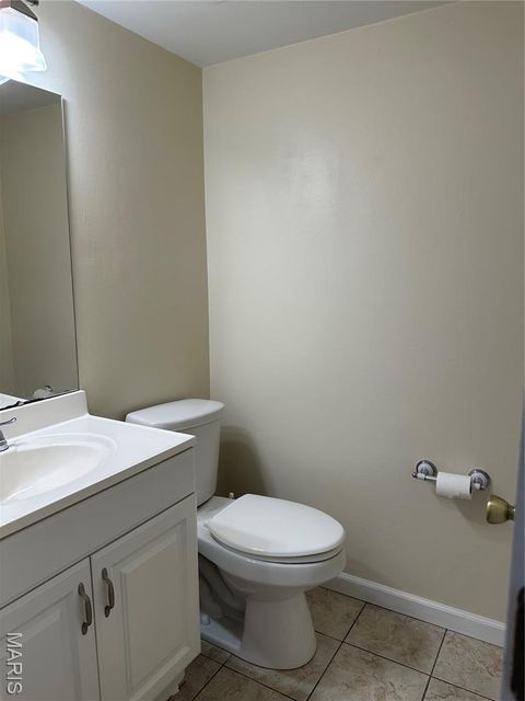 Tiny photo for 1126 Rue La Chelle Walk #1126, Creve Coeur, MO 63141 (MLS # 26015382)