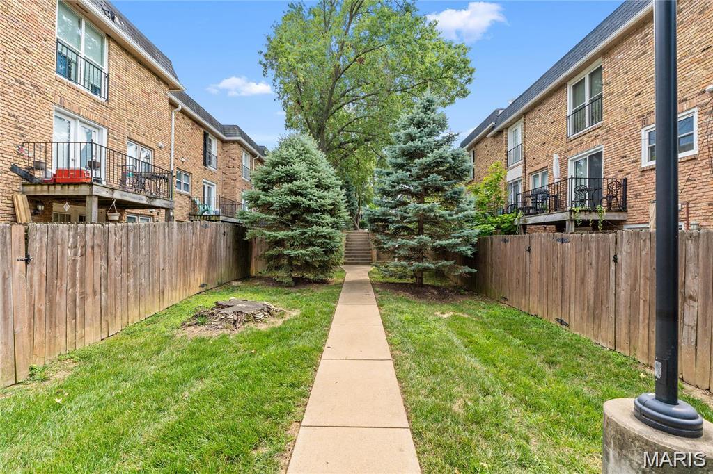 Villas On Olive Condo - Residential