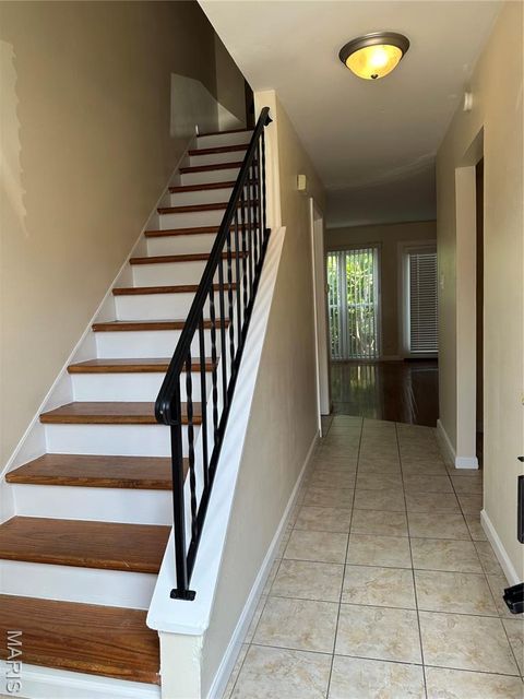 Tiny photo for 1126 Rue La Chelle Walk #1126, Creve Coeur, MO 63141 (MLS # 26015382)