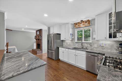 Tiny photo for 704 Clayworth Drive, Ballwin, MO 63011 (MLS # 26046032)