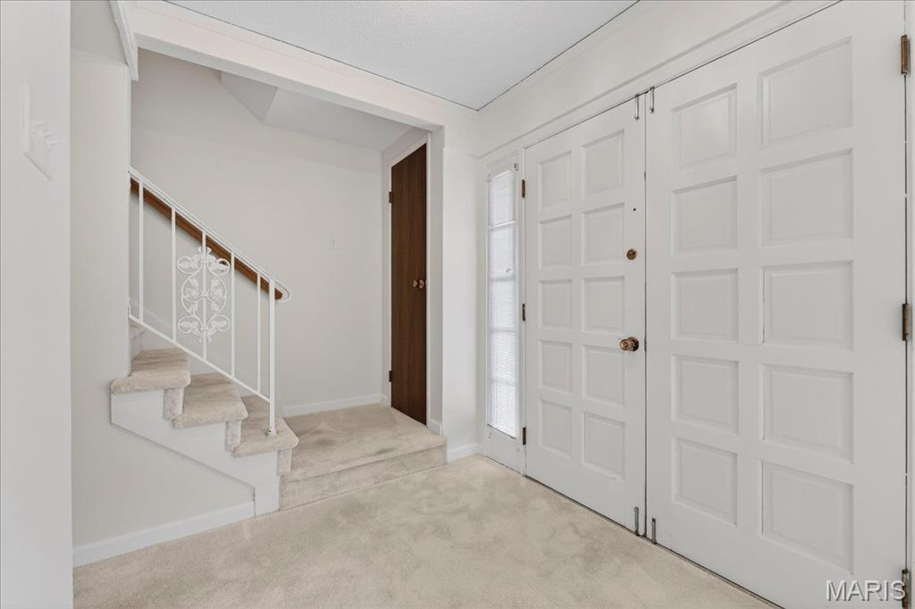 Woods Glen Condo 9 - Residential