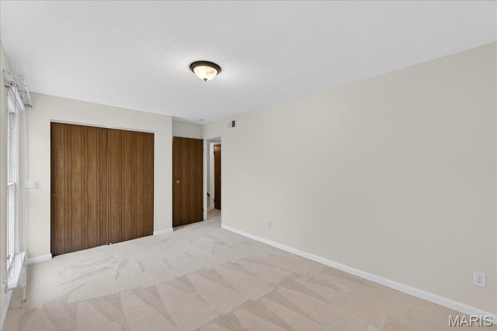 Woods Glen Condo 9 - Residential