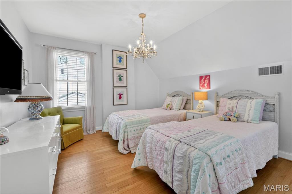 Dearborn Park - Residential