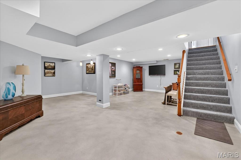 Dearborn Park - Residential