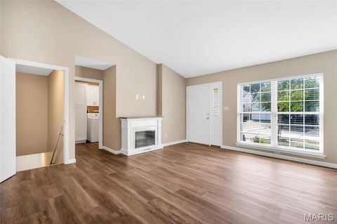Tiny photo for 843 Whispering Village Circle, Ballwin, MO 63021 (MLS # 25066151)