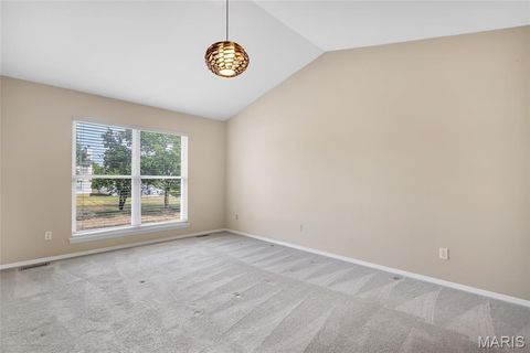 Tiny photo for 843 Whispering Village Circle, Ballwin, MO 63021 (MLS # 25066151)