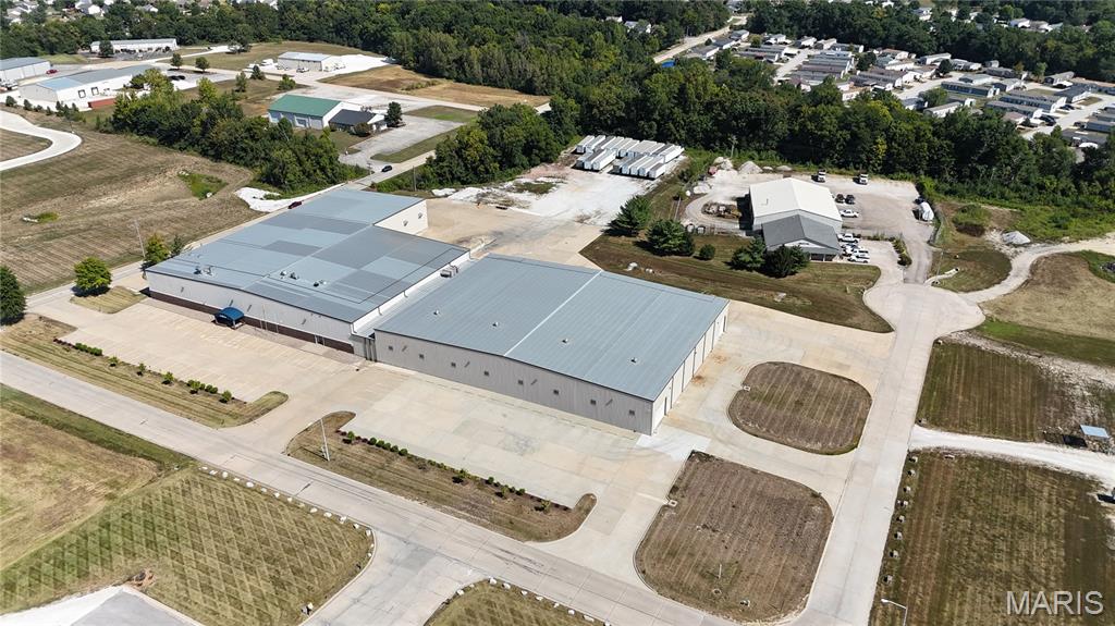 1011 Industrial Court
