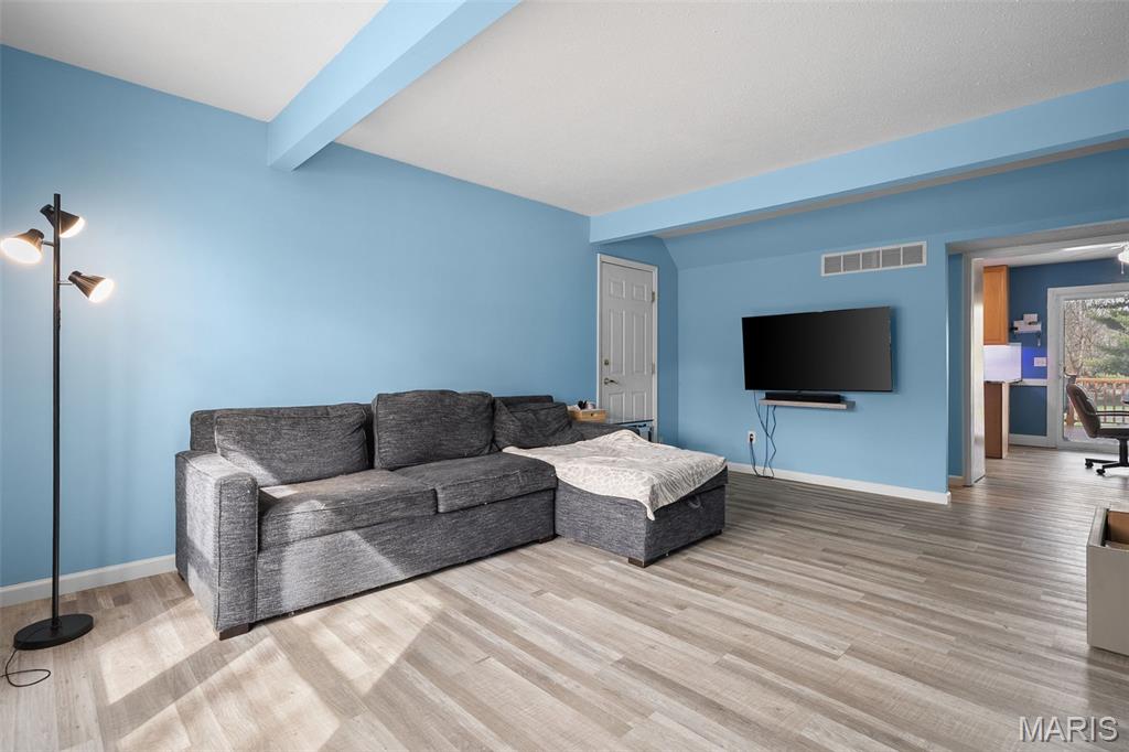 McKelvey Manor Condo - Residential