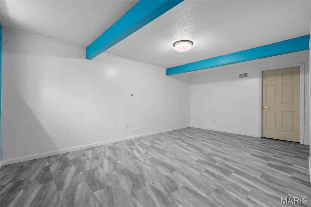 McKelvey Manor Condo - Residential